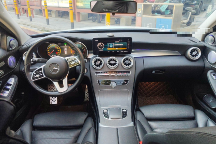 奔驰C级 2020款 改款 C 260 L中控内饰12
