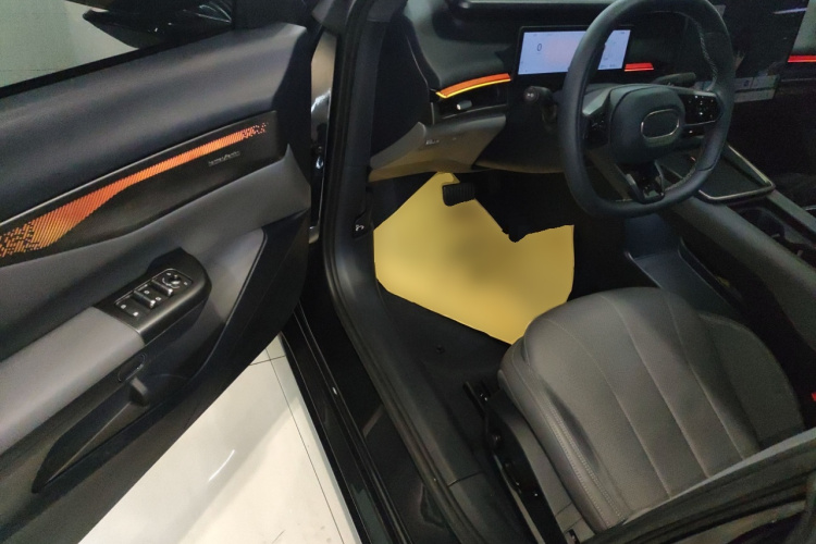 领克07 2024款 EM-P 126长续航 Halo中控内饰20