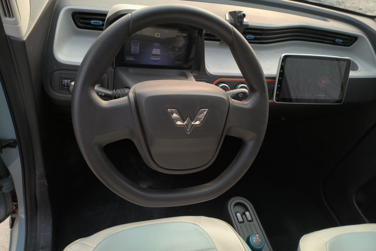 五菱汽车 宏光MINIEV 2020款 自在款 磷酸铁锂中控内饰13