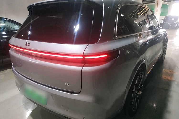 理想汽车 理想L8 2024款 Ultra车身外观6005