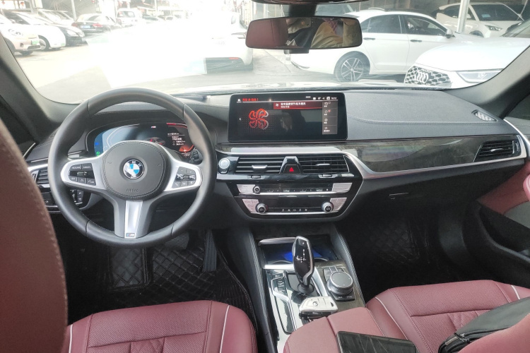 宝马5系 2021款 525Li M运动套装中控内饰12