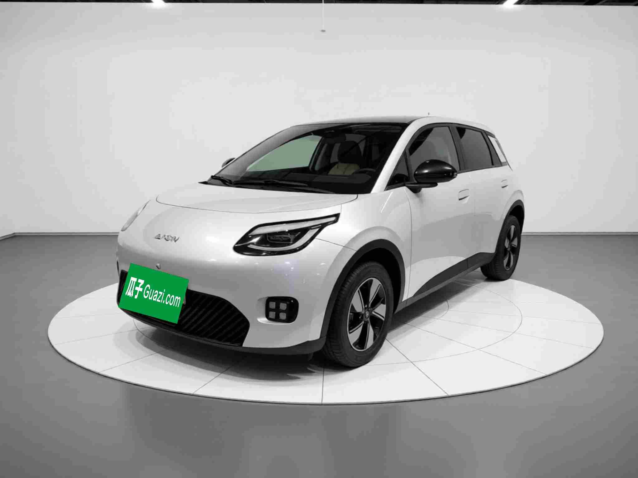 昆明二手埃安AION UT 2025款，小预算能开上大块头新车？