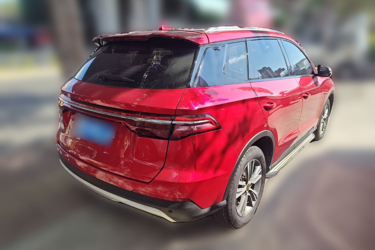 比亚迪 宋Pro 2019款 1.5T 自动豪华型车身外观7