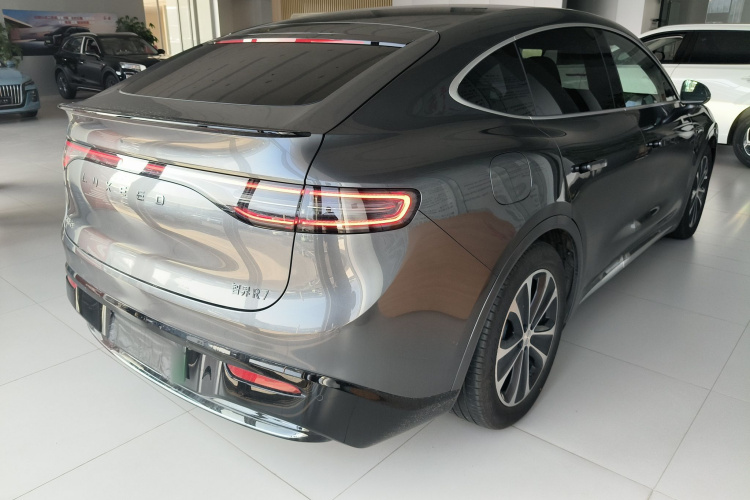 鸿蒙智行 智界R7 2025款 增程 251km Max车身外观6005