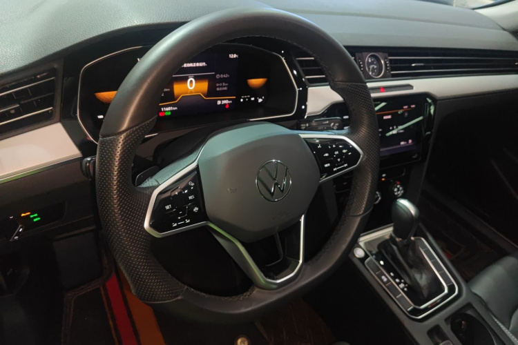 大众 迈腾 2023款 200万辆纪念版 280TSI DSG舒适型中控内饰12