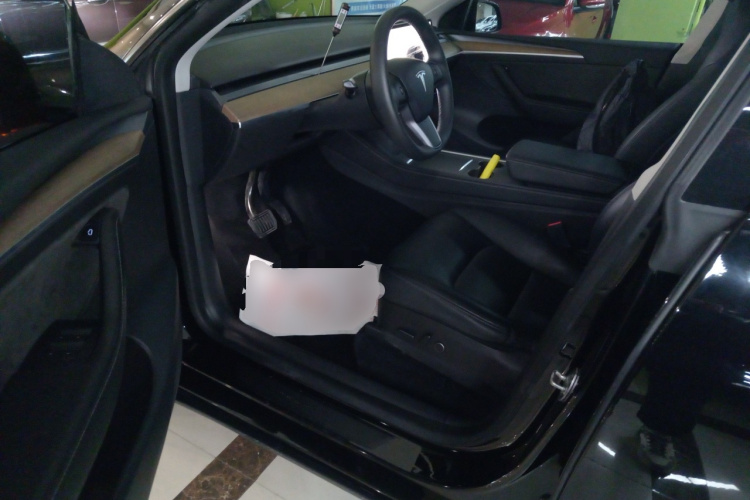 特斯拉 Model Y 2022款 后轮驱动版局部细节19
