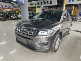 Jeep 指南者 2017款 200T 自动家享版