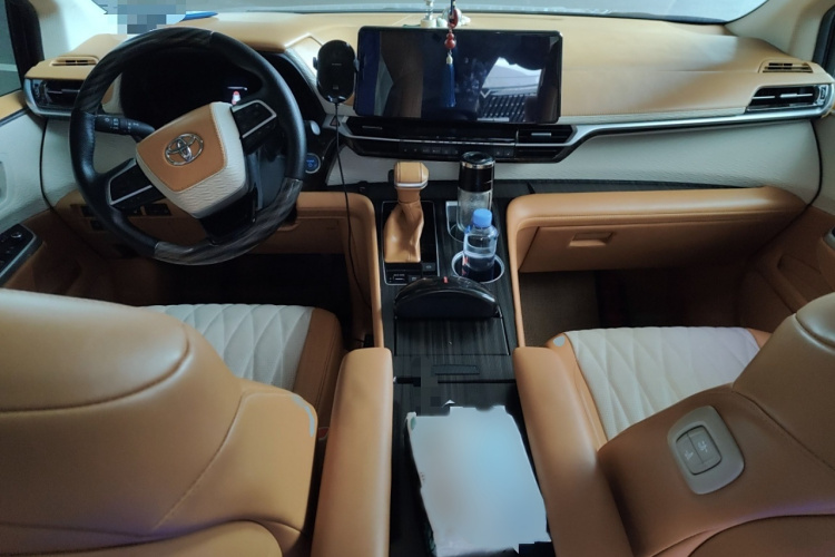 丰田 赛那SIENNA 2021款 2.5L混动 尊贵版中控内饰7002
