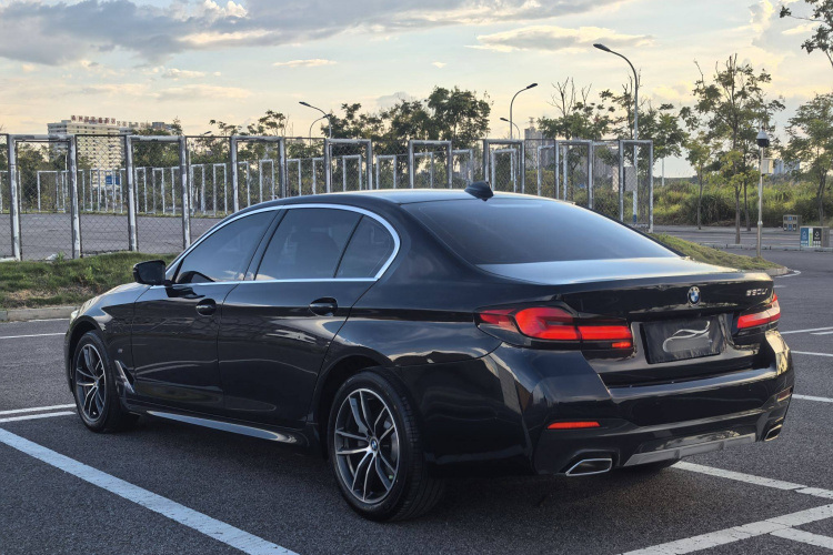 宝马5系 2021款 525Li M运动套装车身外观6003