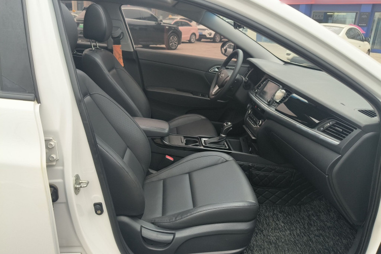 现代 名图 2017款 1.8L 自动智能型GLS 国V局部细节9007