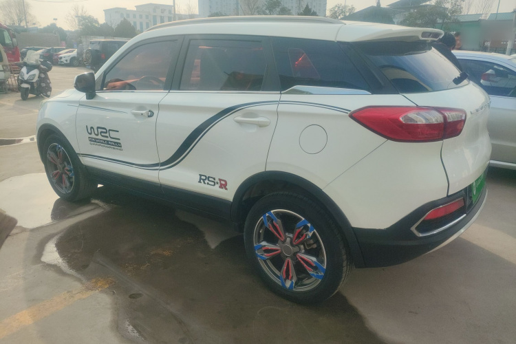 猎豹汽车 猎豹CS9 2018款 1.5T 手动劲酷型车身外观4