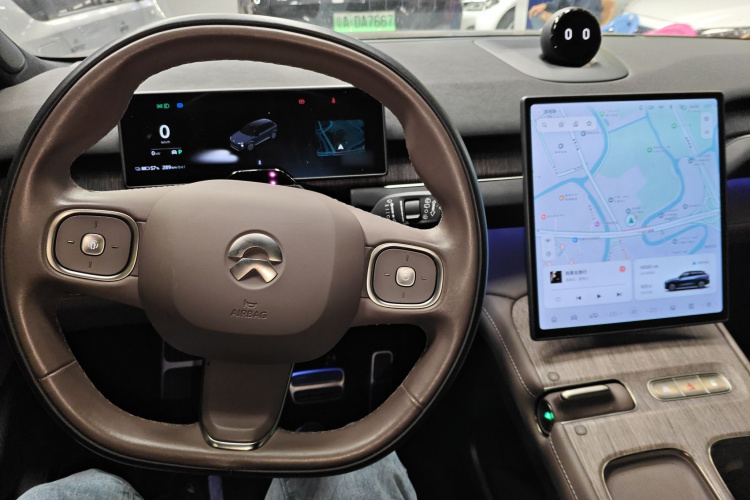 蔚来ES7 2022款 100kWh中控内饰12