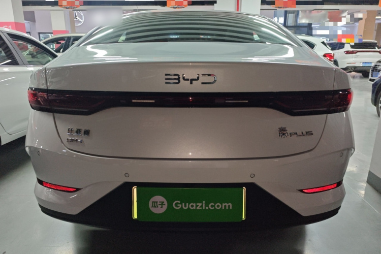 比亚迪 秦PLUS 2025款 DM-i 智驾版 55KM领先型车身外观6