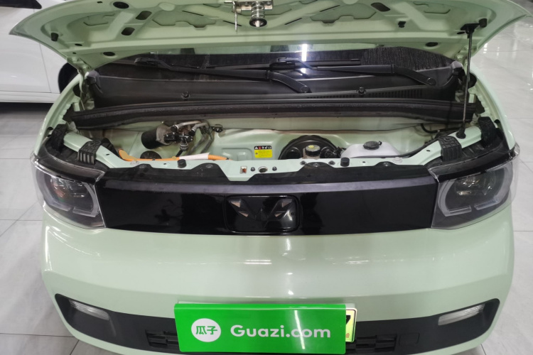 五菱汽车 宏光MINIEV 2021款 马卡龙臻享款 磷酸铁锂机舱底盘24