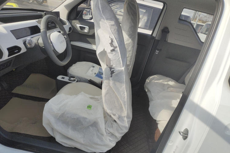 吉利银河 2024款 200km 熊猫骑士局部细节19