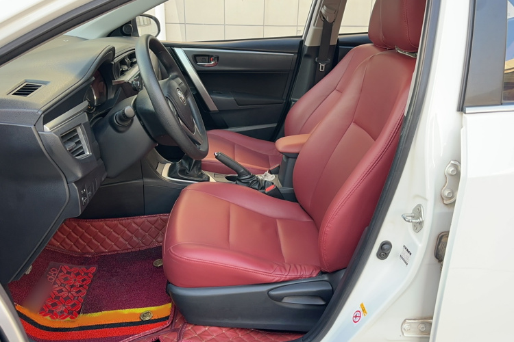 丰田 卡罗拉 2014款 1.6L 手动GL中控内饰7009