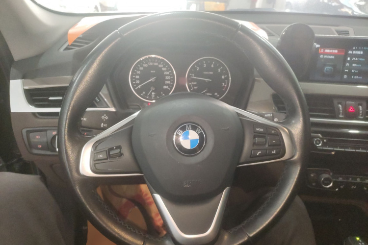 宝马X1 2018款 xDrive20Li 尊享型局部细节13