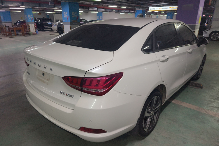 北京汽车 绅宝D50 2018款 1.5L CVT尊贵智联版车身外观7
