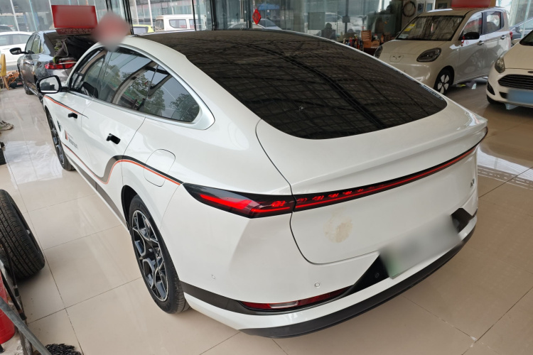 长安启源A07 2025款 蓝鲸增程版 230旗舰型车身外观6002