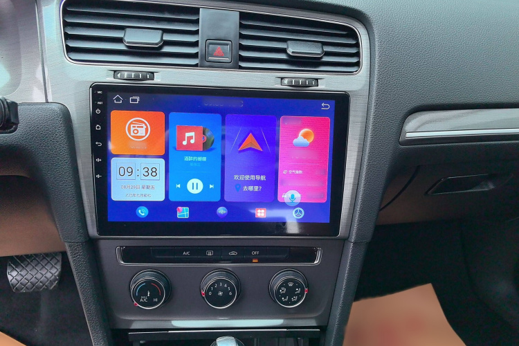 大众 高尔夫 2015款 1.6L 自动舒适型中控内饰7004