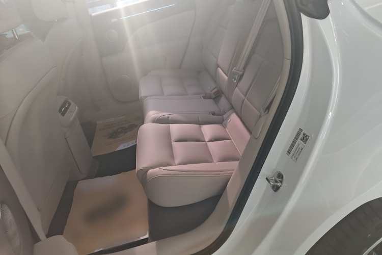 智己汽车 智己LS6 2026款 纯电 Max中控内饰21