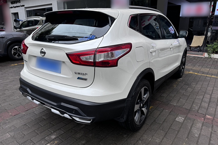 日产 逍客 2017款 2.0L CVT豪华版 国V车身外观6003