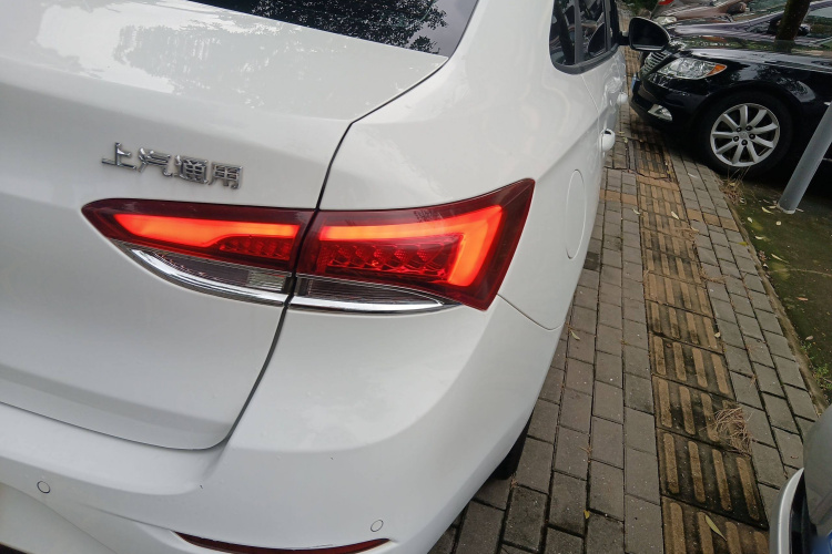 别克 英朗 2021款 典范 1.5L 自动精英型车身外观6001