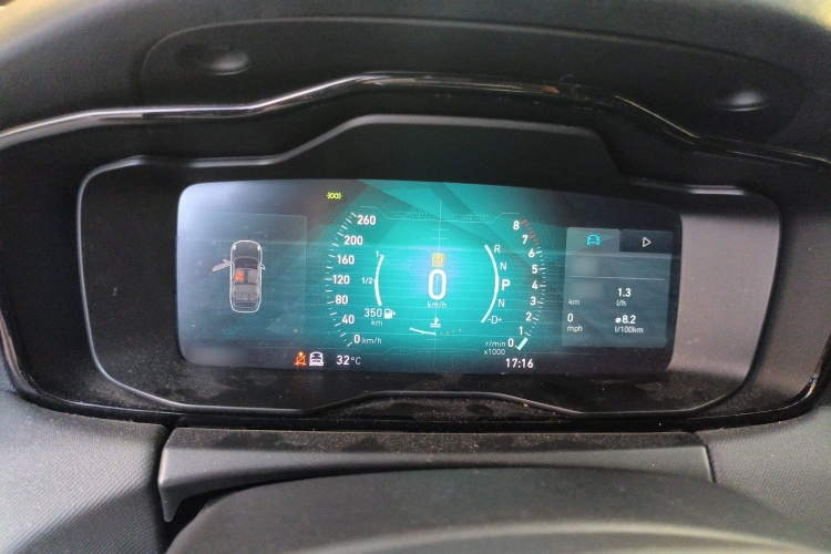 领克01 2017款 2.0T 四驱劲Pro版局部细节14