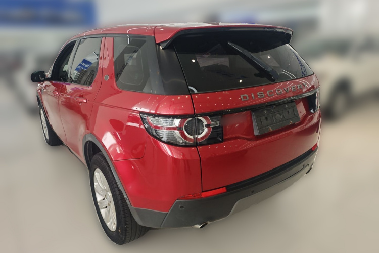 路虎 发现神行 2017款 2.0T SE车身外观5