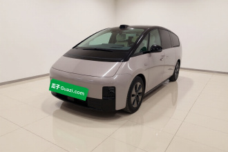 理想汽车 理想MEGA 2024款 Ultra