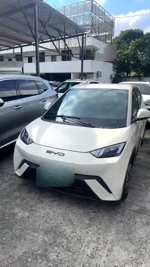 比亚迪 海鸥 2024款 荣耀版 305km 活力版讲解1