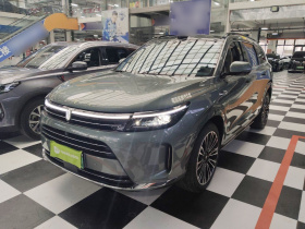 鸿蒙智行 问界M7 2024款 1.5T 智驾四驱Ultra版 5座