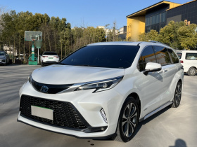 丰田 格瑞维亚 2023款 2.5L混动 尊贵PLUS版