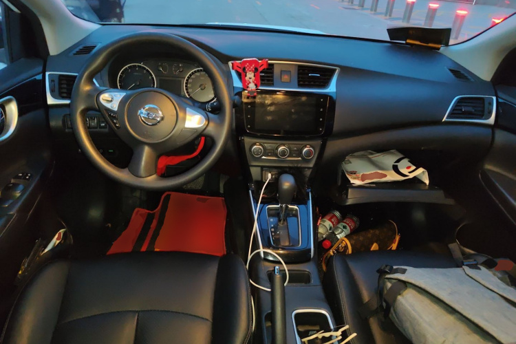 日产 轩逸 2021款 经典 1.6XL CVT豪华版中控内饰12