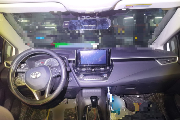 丰田 卡罗拉 2021款 1.2T S-CVT精英PLUS版中控内饰12