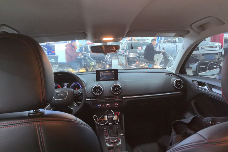 奥迪A3 2014款 Sportback 35 TFSI 自动进取型局部细节22