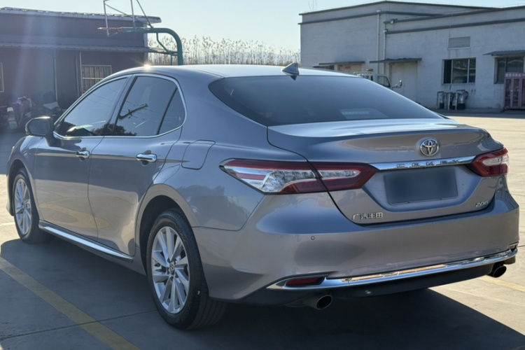 丰田 凯美瑞 2023款 2.0G 豪华版车身外观6001