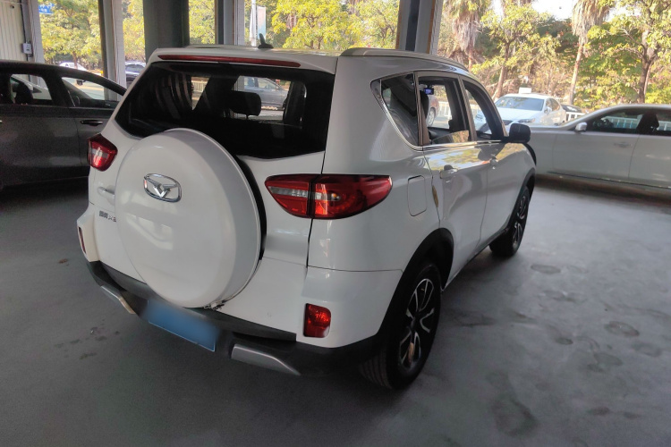 凯翼X3 2019款 1.5L 手动智耀版车身外观7