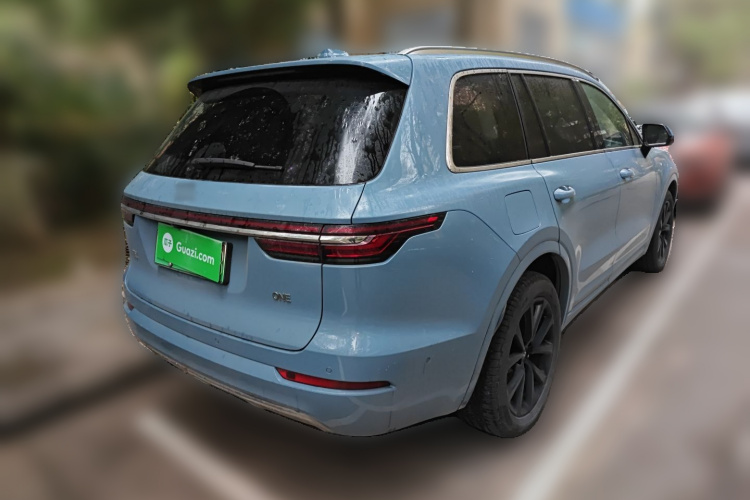 理想汽车 理想ONE 2021款 增程6座版车身外观7