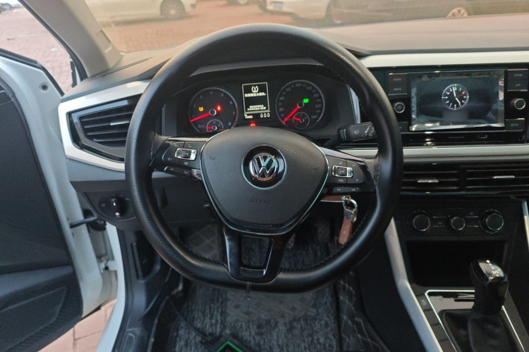 大众 Polo 2019款 Plus 1.5L 自动炫彩科技版中控内饰13