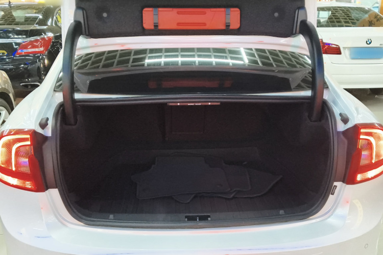 沃尔沃S60 2017款 S60L T4 智远版局部细节23