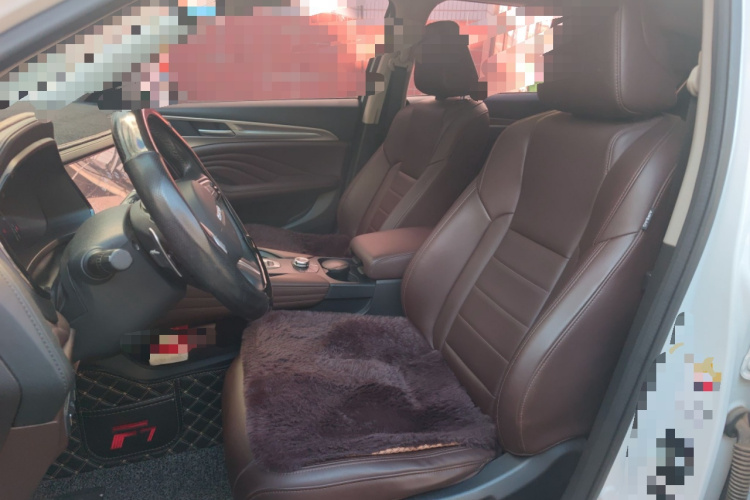 哈弗F7 2019款 1.5T 两驱i潮 国V中控内饰19