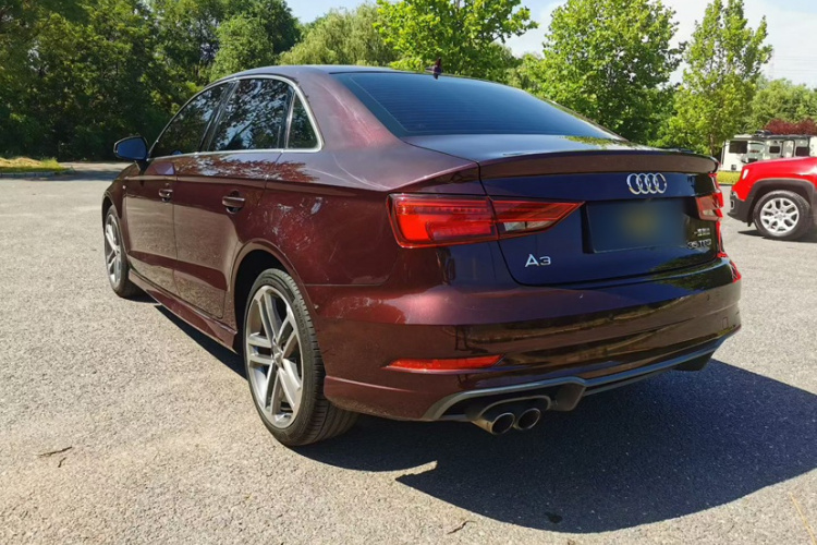 奥迪A3 2018款 30周年年型 Limousine 35 TFSI 运动型车身外观6002