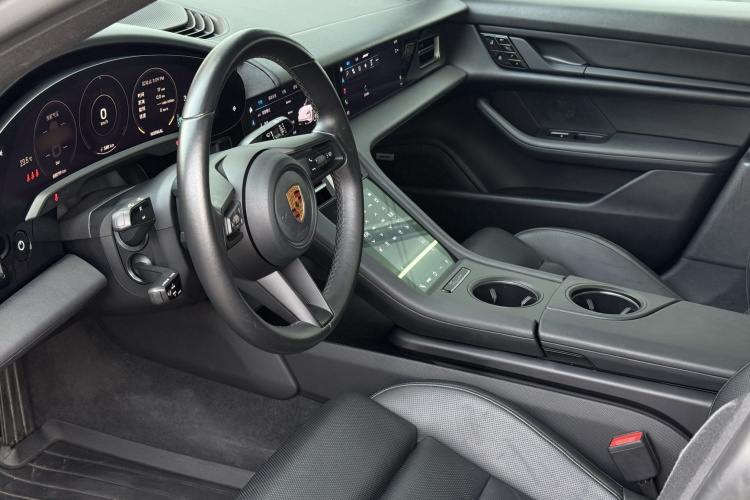 保时捷 2020款 Taycan中控内饰7002