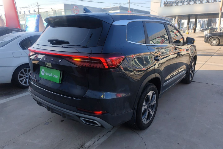 奇瑞 瑞虎8 PRO新能源 2023款 冠军版 1.5T 100km 王者版车身外观7