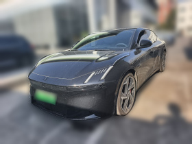 领克Z10 2025款 95kWh 702km四驱Halo