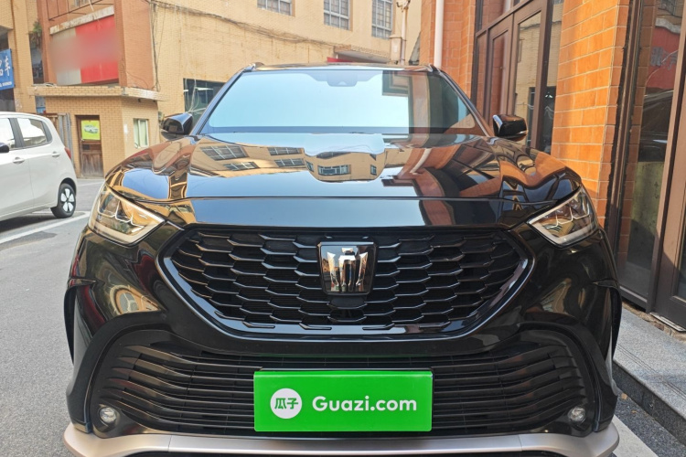 丰田 皇冠陆放 2022款 2.0T 四驱劲享版车身外观2