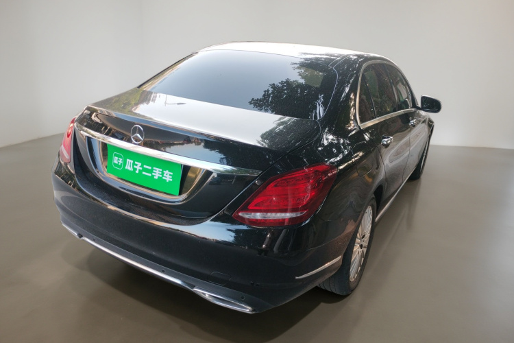 奔驰C级 2017款 改款 C 180 L 时尚型车身外观7