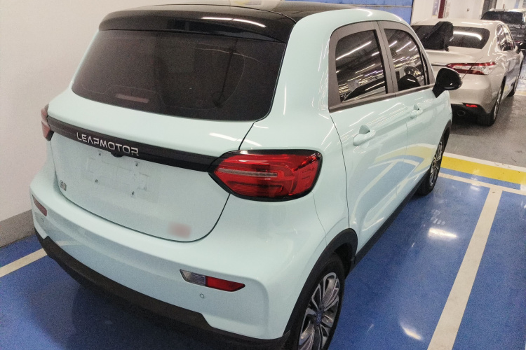 零跑汽车 零跑T03 2025款 403舒享版车身外观7