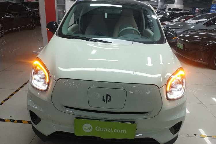 零跑汽车 零跑T03 2024款 403舒享版车身外观2